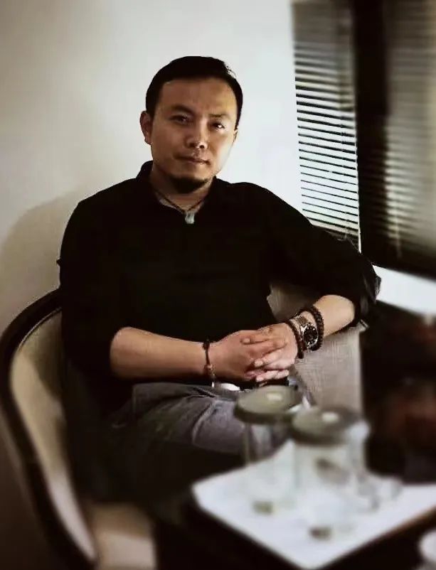 王启霖.jpg